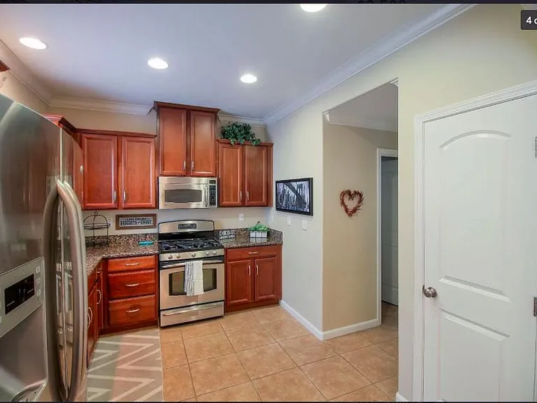 92 Talmont Cir — Photo 3