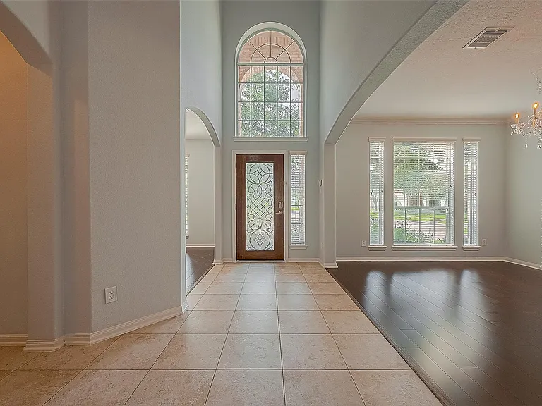 25907 Pebble Terrane Ln — Photo 1