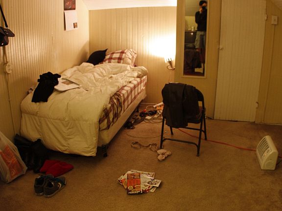 #301 small room $1000