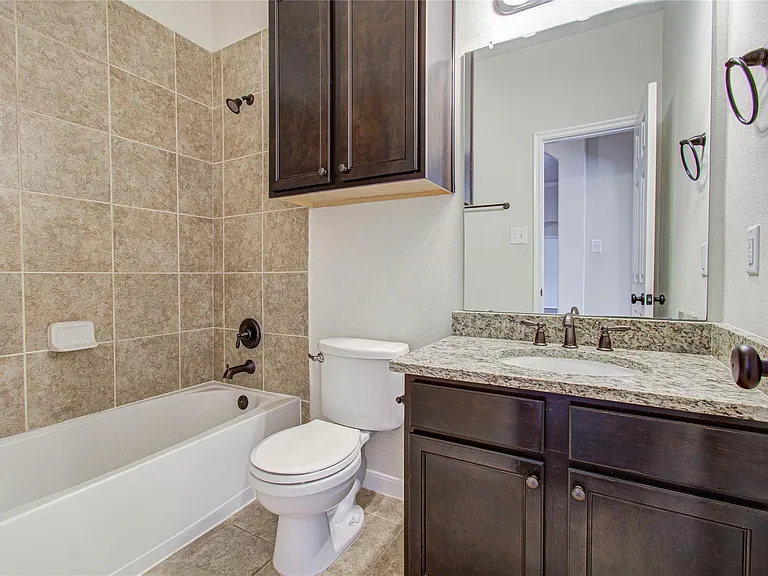 28666 Pleasant Forest Dr — Photo 37