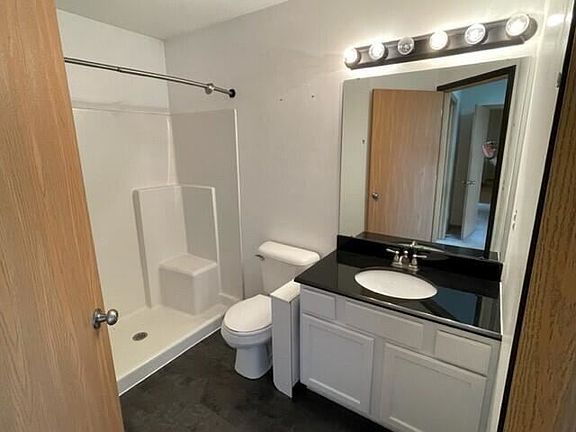 5th image of 1512 24th Ave Unit 35
