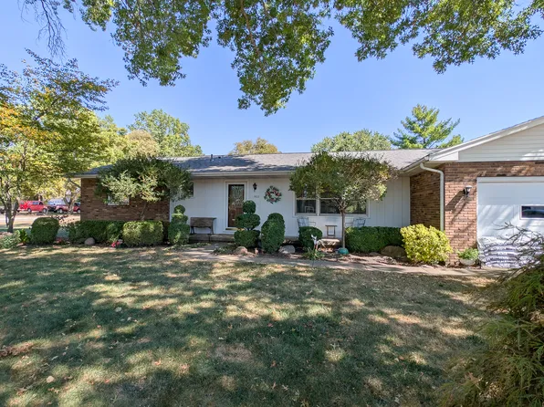 502 S Main St, Saint Joseph, IL 61873