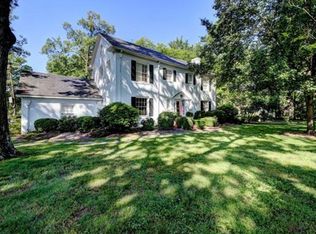 1810 Ferncliff Rd, Charlotte, NC 28211