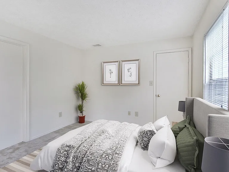 The Pointe at Stafford Apartment Homes — Photo 14