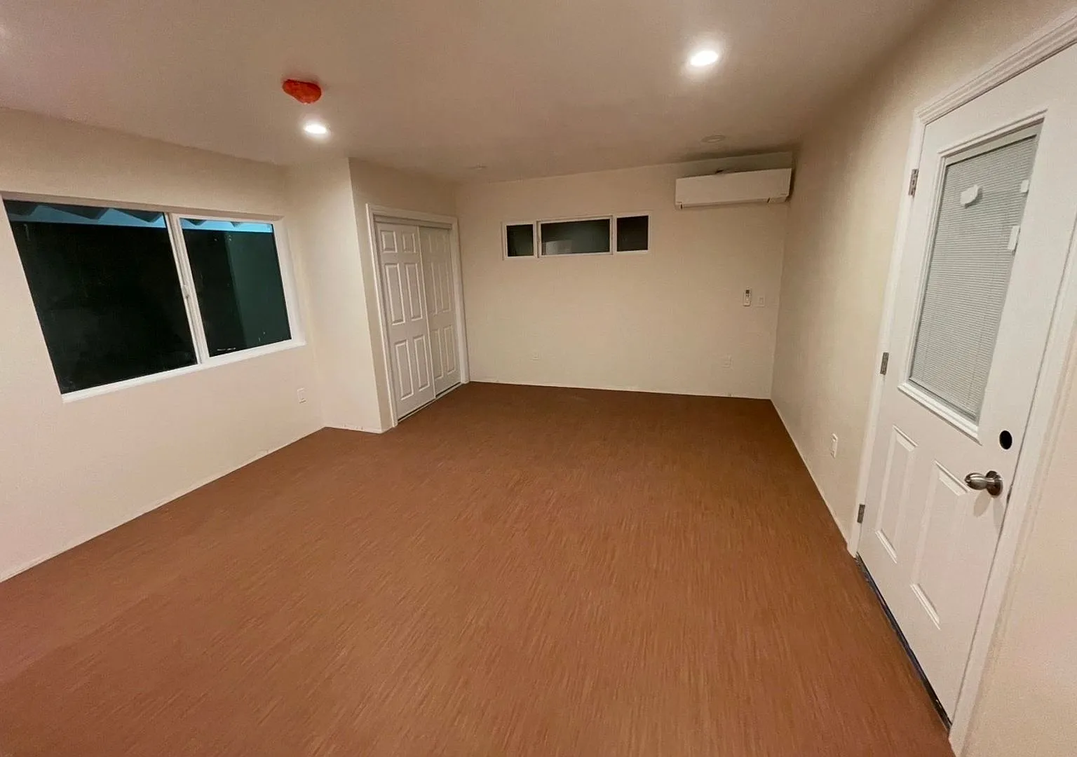 1113 Riedel Ave — Photo 3