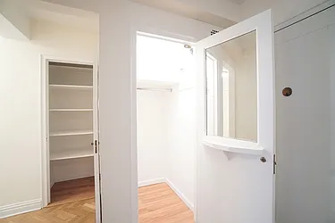 Sold by Renetta Real Estate