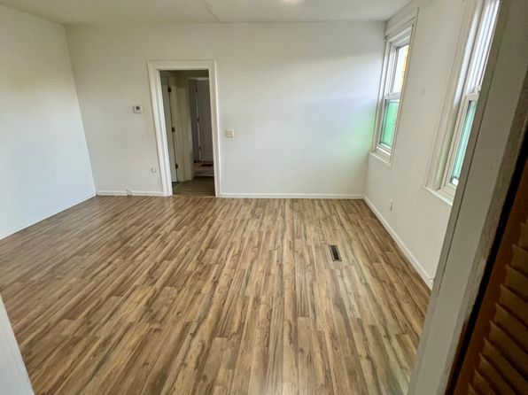 2 School St #1