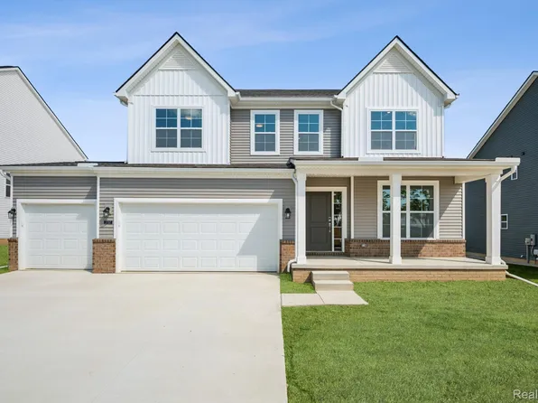 27117 Silo Dr, Saline, MI 48176