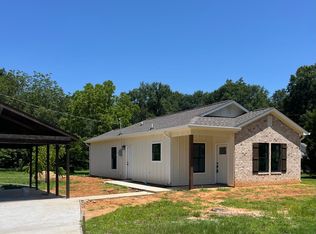 719 Spivey Rd, Columbus, MS 39705