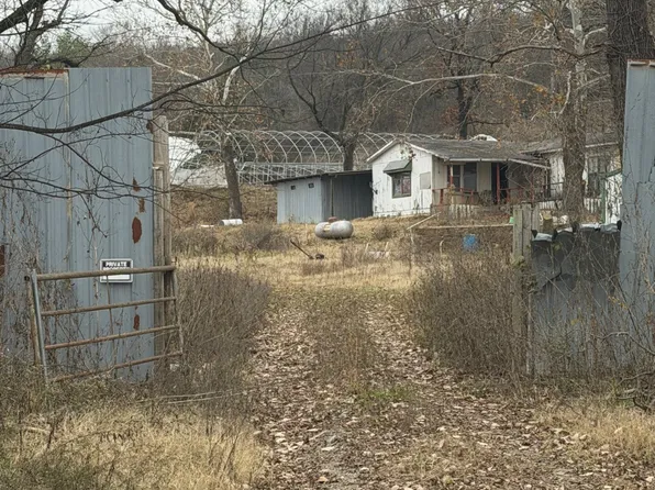 10051 W Perry Rd, Stigler, OK 74462