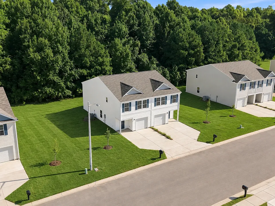 2459 A Brookville Dr #A