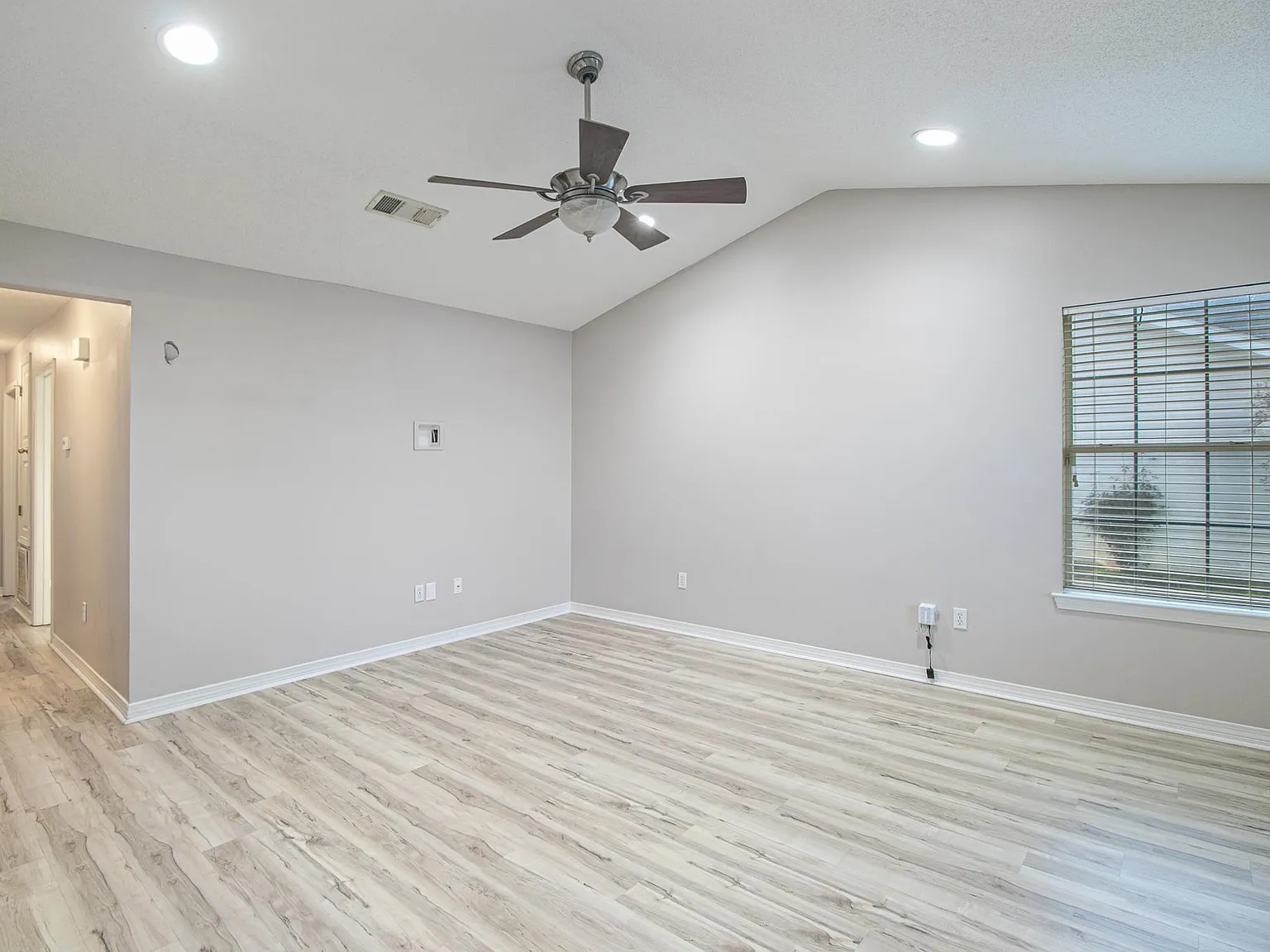 10690 E. Bay Tree Dr. - 1 — Photo 2