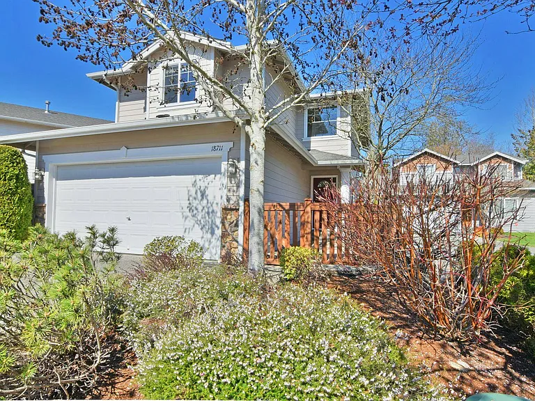 18711 10th Ave SE — Photo 18