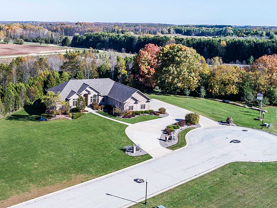 Private setting in town