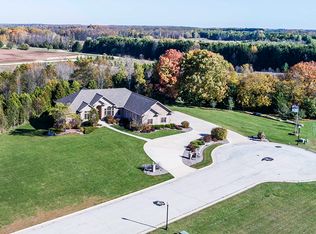 811 Alpine Rd, Algoma, WI 54201