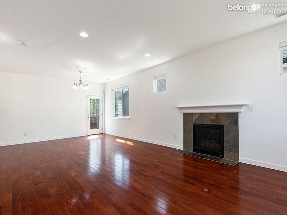 5th image of 1430 51st St NE