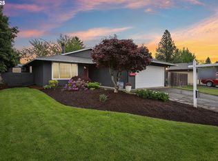 290 SE Palmblad Dr, Gresham, OR 97080