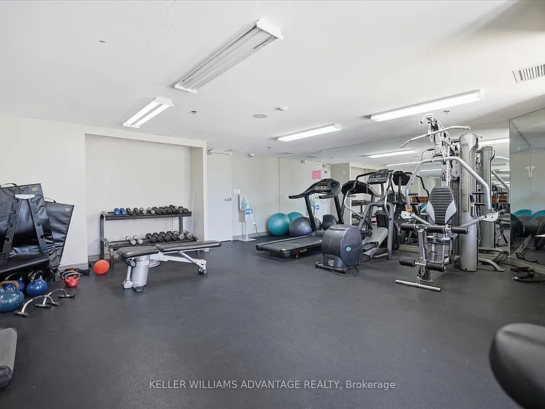 1733 Queen St E #415 — Photo 18