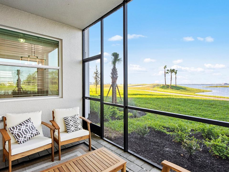 1st image of 6034 National Blvd #531