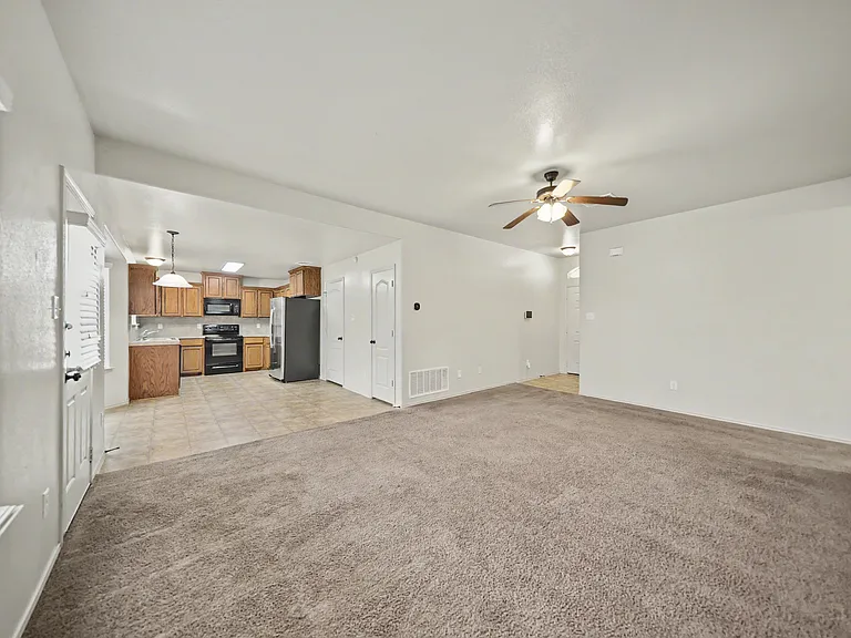 3802 Doffy Dr — Photo 9