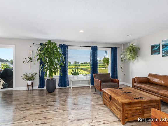 4th image of 11004 Ryans Way
