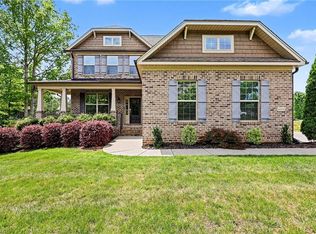 8000 Laffin Ct, Stokesdale, NC 27357