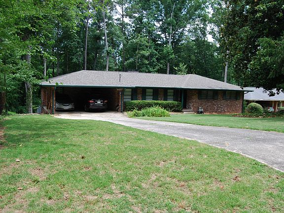 5th image of 2394 Melinda Dr NE