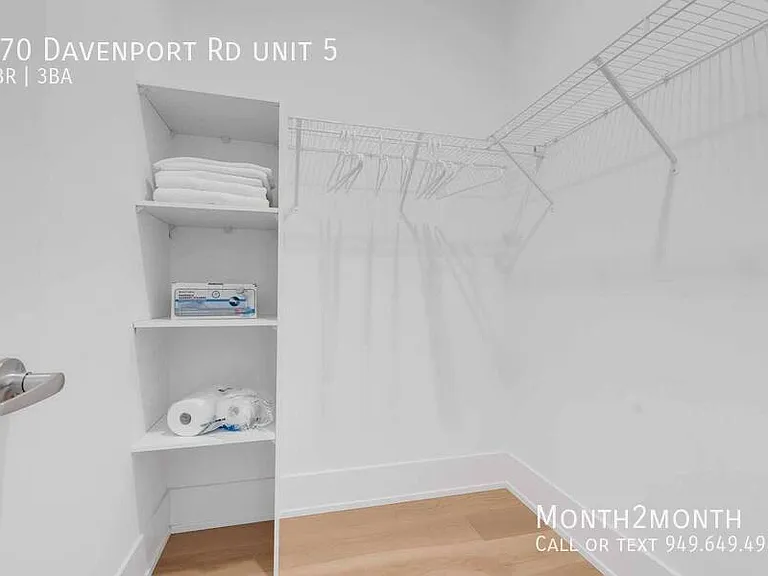 270 Davenport Rd #5 — Photo 29