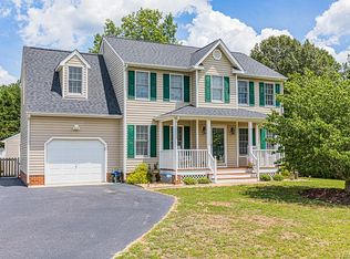 7156 Autumn Ridge Ln, Mechanicsville, VA 23111
