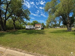 427 S Main St, Lucas, KS 67648