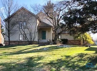 5364 River Oaks Ct, Sylvania, OH 43560