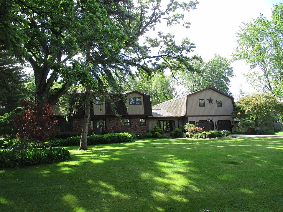 1st image of W8643 Shady Oak Ln