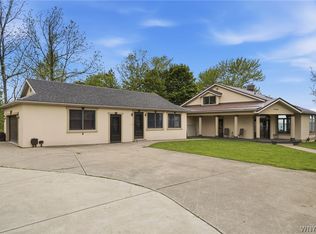 5316 Lake Shore Rd, Hamburg, NY 14075