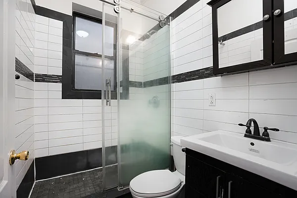 Rented by Compass | media 10