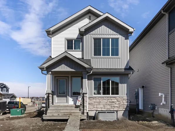 1060 14th Ave NW, Edmonton, AB T6T 2S3