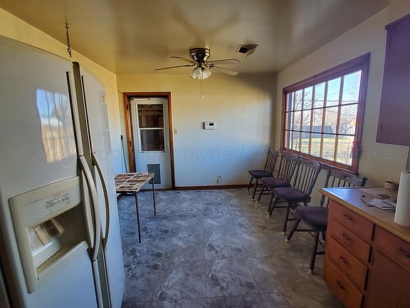 4th image of 1812 Alcock St