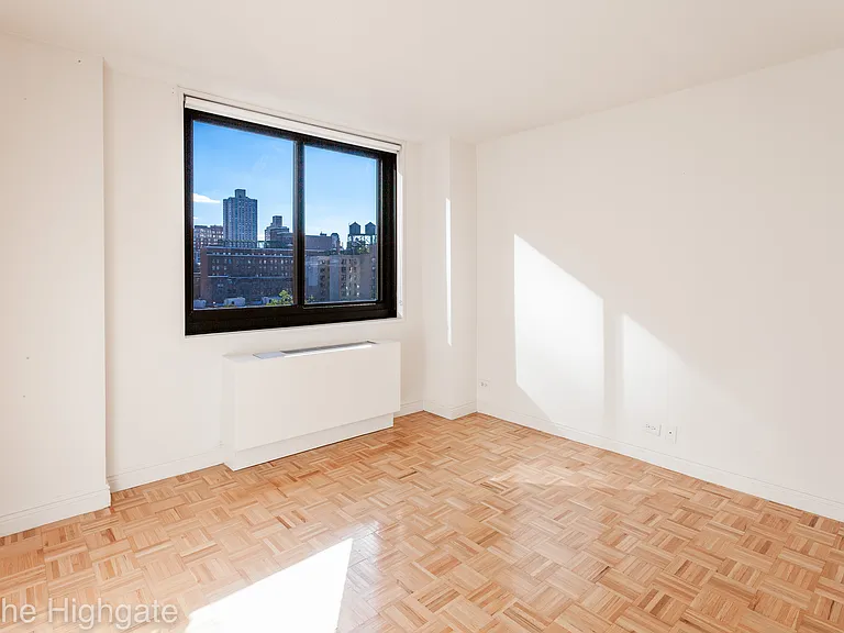 182 E 95th St #16B — Photo 2