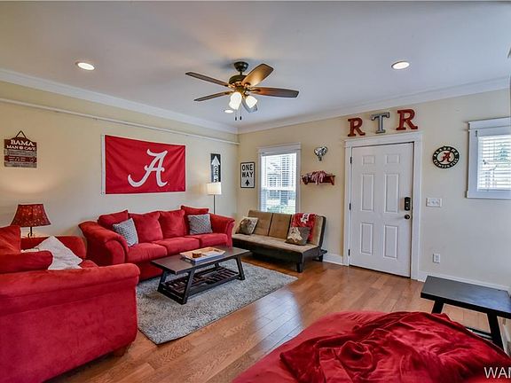 4th image of 502 16th St APT 4