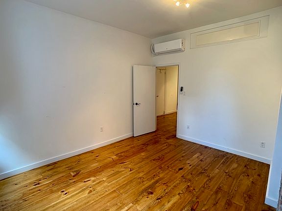4th image of 829 Bushwick Ave #1F