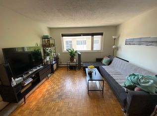 350 Paisley Rd #E, Guelph, ON N1H 2P9