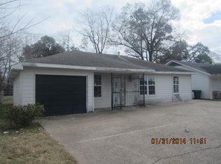 2365 Ranier St, Beaumont, TX 77701