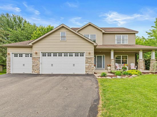 441 Lyman Blvd, Chanhassen, MN 55317