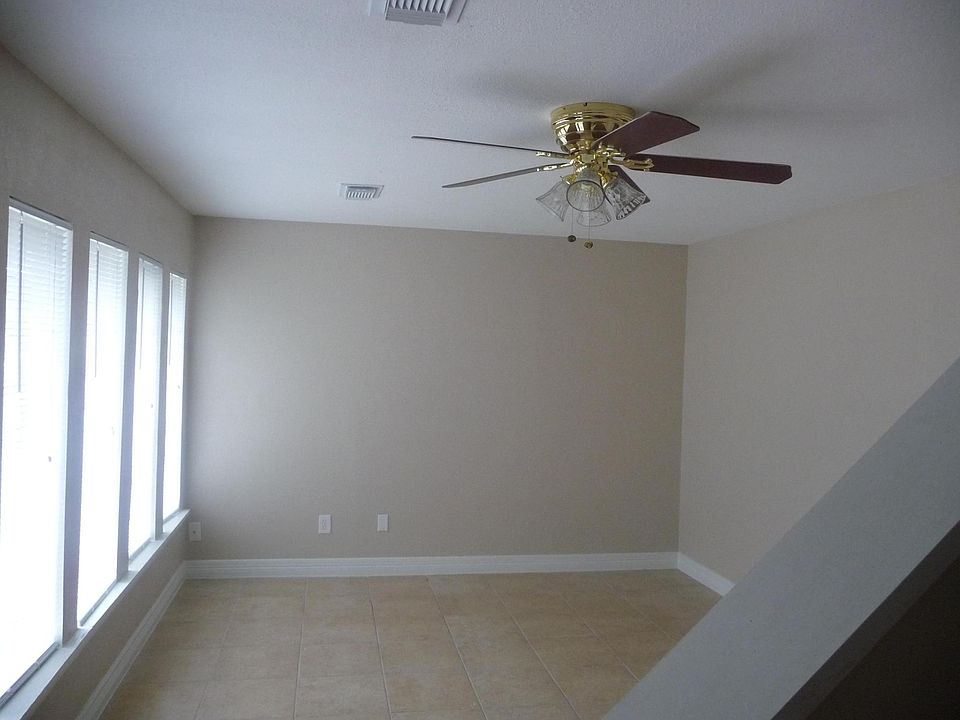 1st image of 4118 Woodhaven St