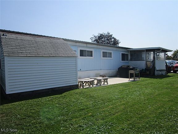 5th image of 6 Carroll Ave