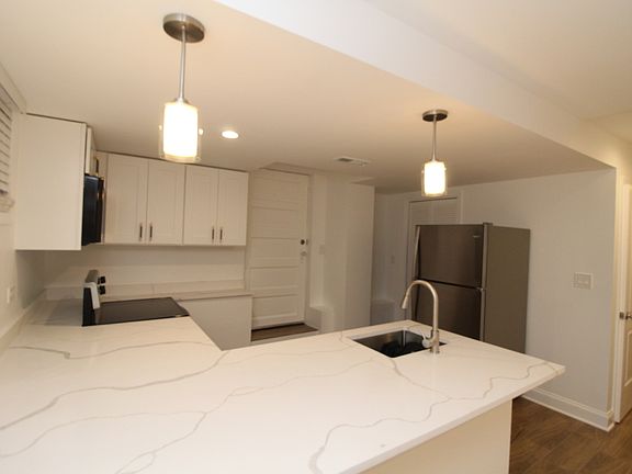 5th image of 5805 N Richmond St #G