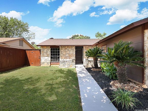 3rd image of 5811 HIDDEN CPE