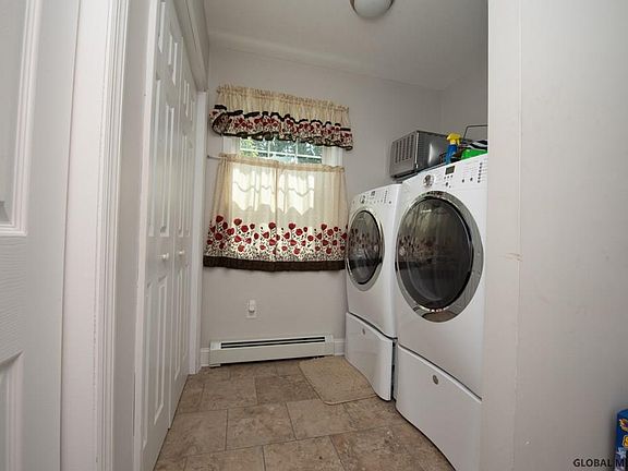 5th image of 2045 Careleon Rd