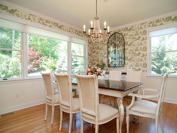 Wonderful Colonial