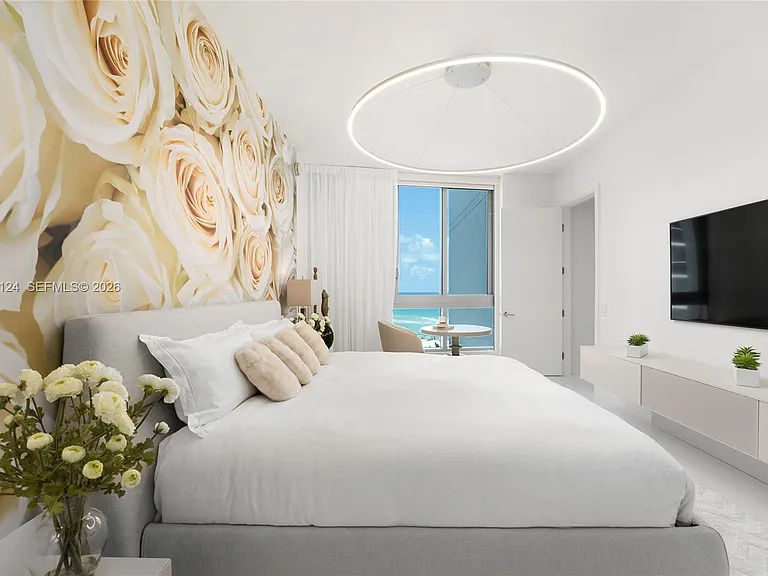5959 Collins Ave #807 — Photo 32