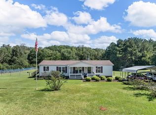 250 Cemetery Rd, Cowpens, SC 29330